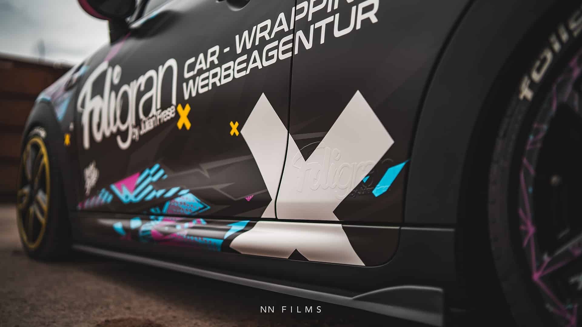 Angebot: 15% Rabatt auf Folierungen, Scheibentönung/ Sichtschutzfolien